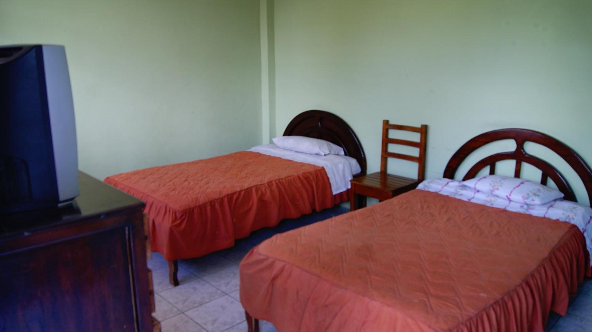 Zumag Sisa Hotel Tena Bagian luar foto